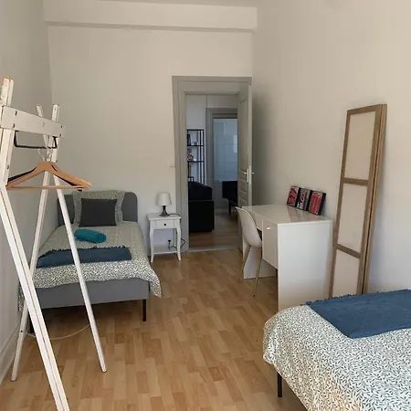 Grand Proche Centre Et Tram Apartment *